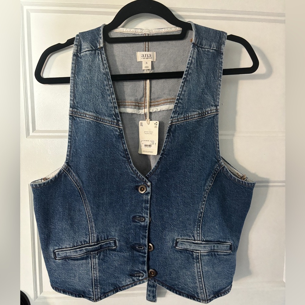 a.n.a. Denim Vest